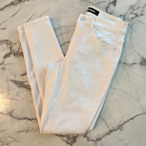 Express Skinny Jean
